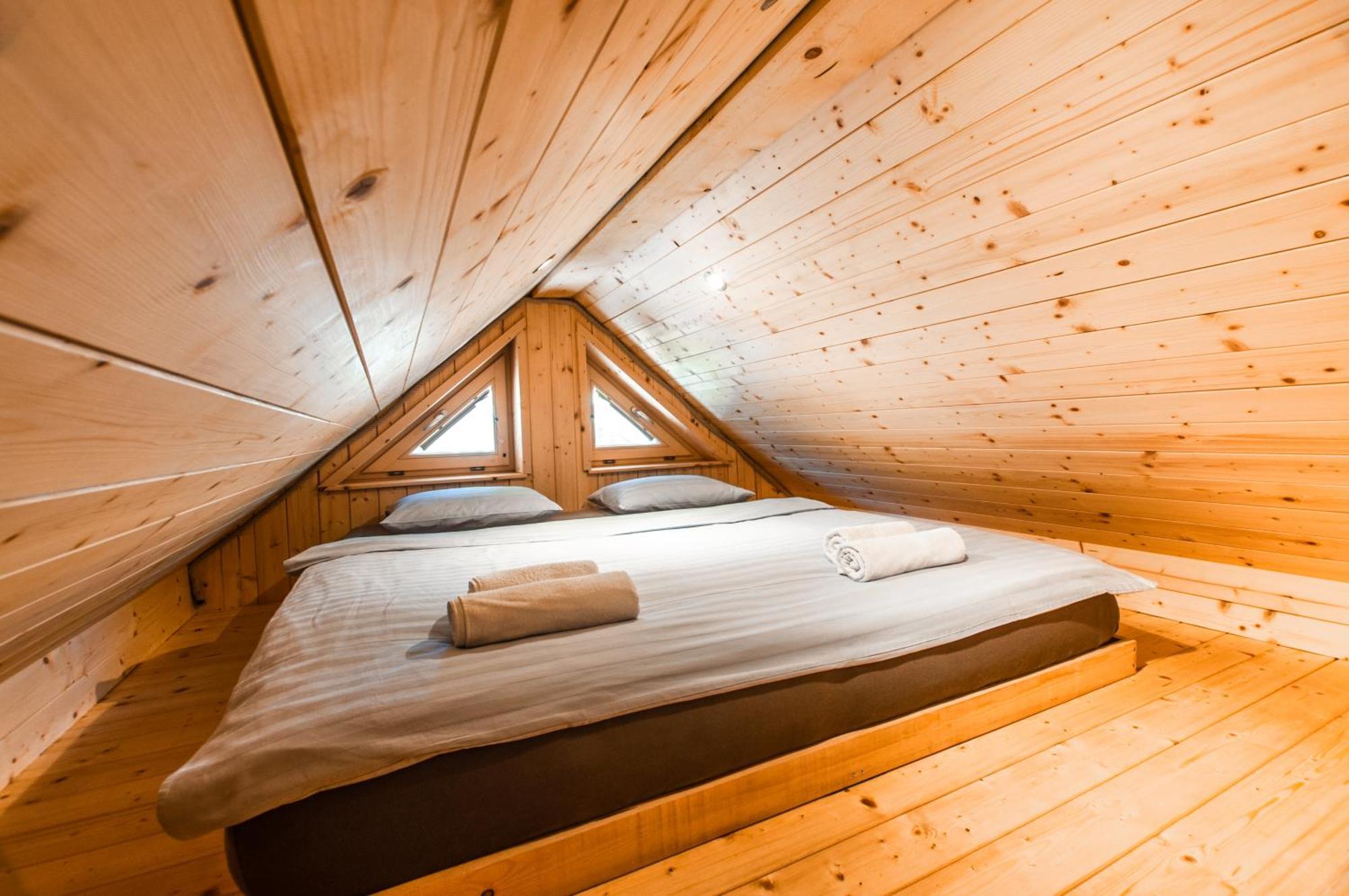 Log House Natura Radovljica Exterior foto